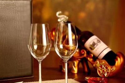 Stylish and beautiful red wine goblet (5)