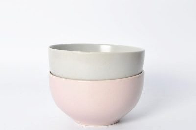 Various styles of Korean ceramic bowls (6)
