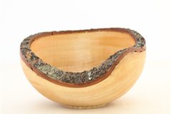 Wooden bowls (20)