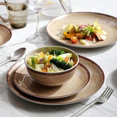 Custom melamine dinnerware sets for restaurants and retail