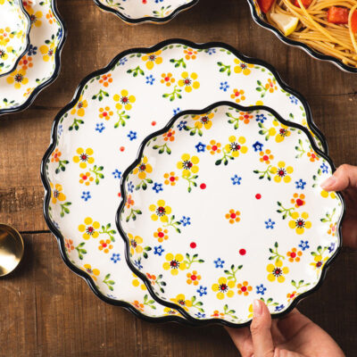 Exquisite vintage dinnerware sets manufacturer collection