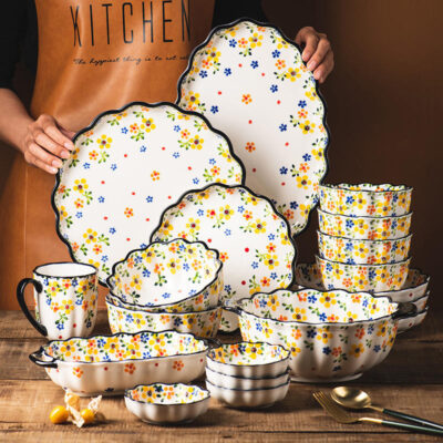Exquisite vintage dinnerware sets manufacturer collection