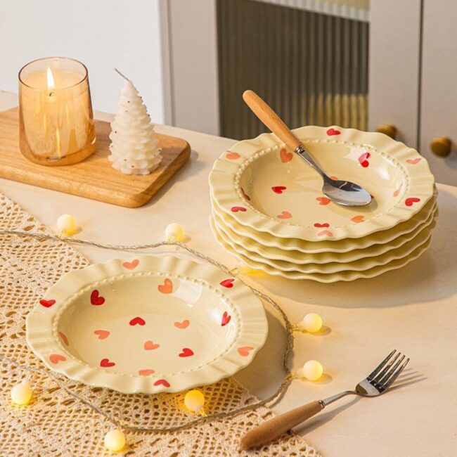 Heart pattern ceramic plates cream style dinnerware