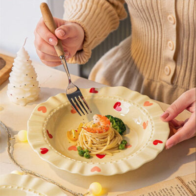 Heart pattern ceramic plates cream style dinnerware