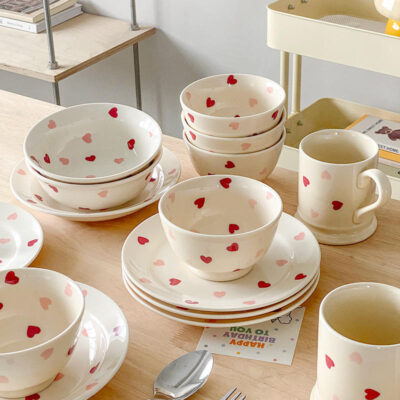 Heart-shaped luxury gift dinnerware sets custom design