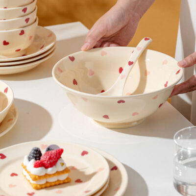 Heart-shaped luxury gift dinnerware sets custom design