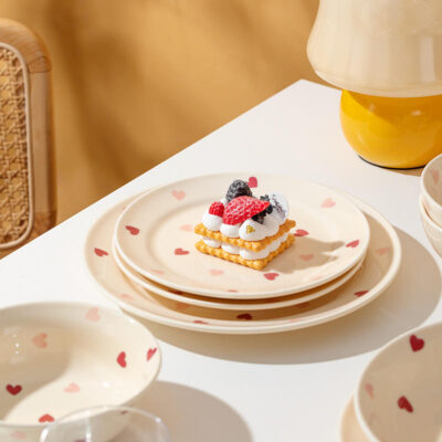 Heart-shaped luxury gift dinnerware sets custom design