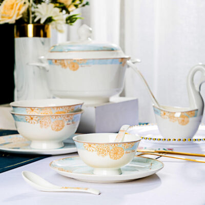 Luxury wedding gift dinnerware sets factory collection