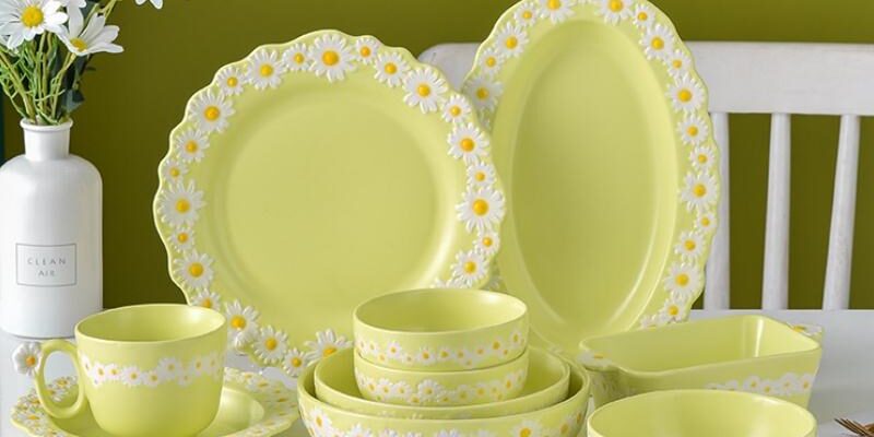 Minimalist daisy print dinnerware sets wholesale