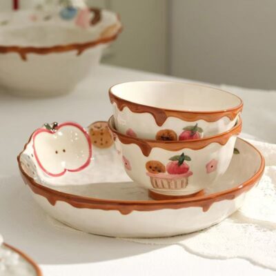 Cartoon strawberry underglaze ceramic dinnerware sets for home use