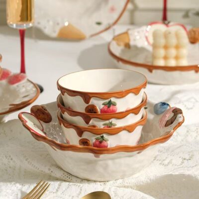 Cartoon strawberry underglaze ceramic dinnerware sets for home use