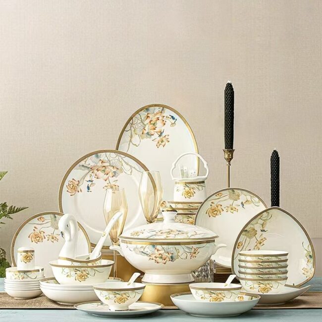 Chinese luxury ceramic dinnerware sets for home dining
