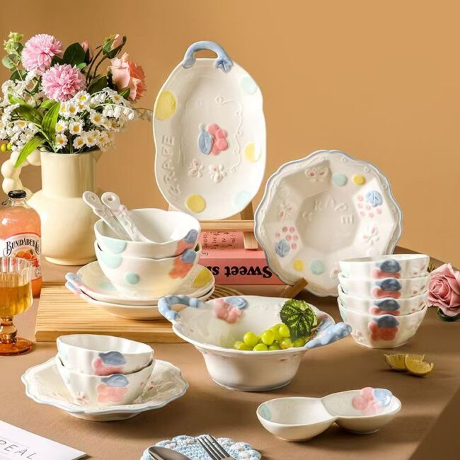 New embossed underglaze ceramic dinnerware sets for home use