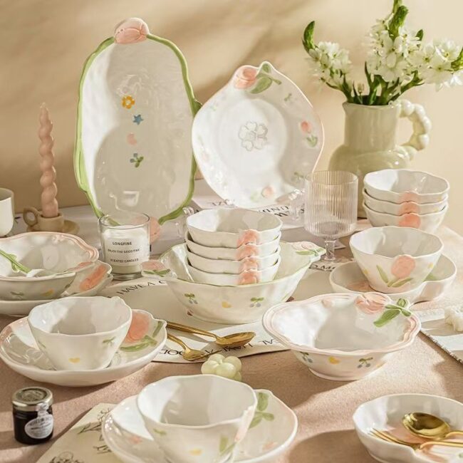 Floral embossed ceramic dinnerware sets for home dining