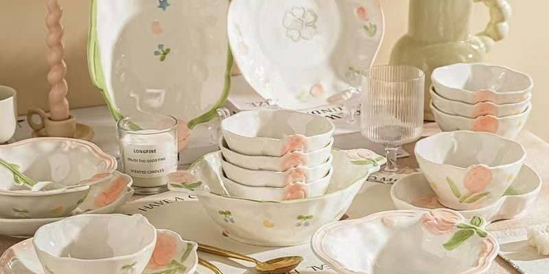 Floral embossed ceramic dinnerware sets for home dining